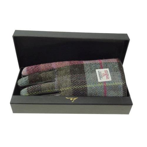Dames Handschoenen Gedempt Groen en Paars met bruin leer - Harris Tweed - Glen Appin of Scotland by MoodCompanyNL
