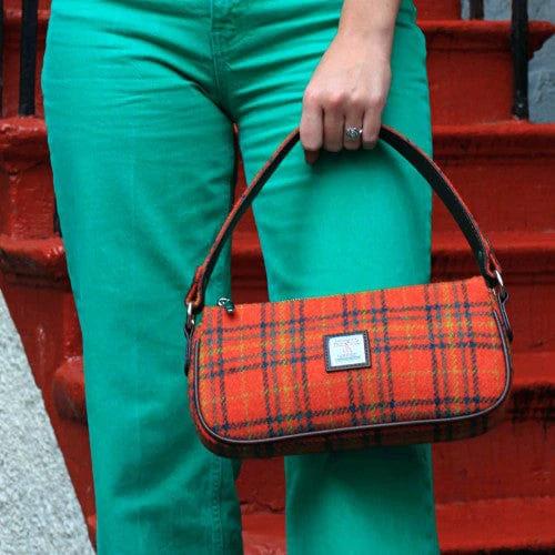 Handtas Duchray Oranje - Clutch - Harris Tweed - Glen Appin of Scotland by MoodCompanyNL