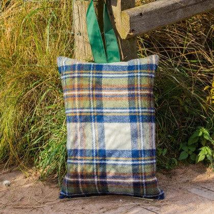 Kniekussen Tartan Blauw - Tweed - 51x36 - Tweedmill by MoodCompanyNL