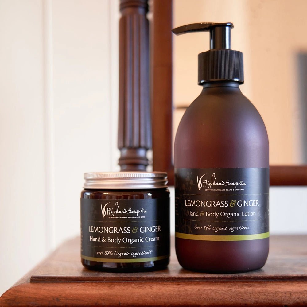 MoodCompanyNL - Lemongrass & Ginger – Fris & Pittig - Biologische Hand - & Bodycrème 120ml - 5060188001119