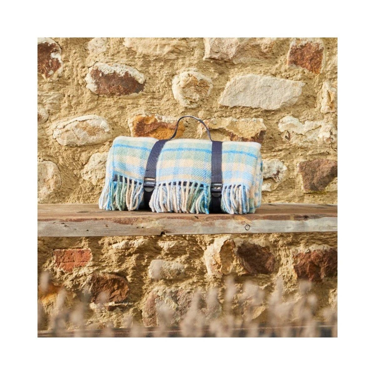Picknickkleed Polo Cottage Blauw - Wol - Waterdicht - 145x183cm - Tweedmill by MoodCompanyNL