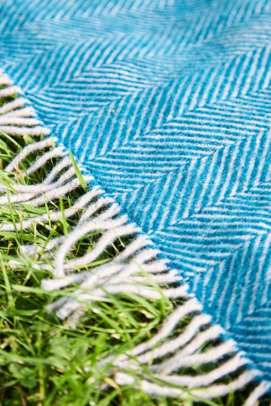 Picknickkleed Polo Teal and Hazel - Wol - Waterdicht - 150x183cm - Tweedmill by MoodCompanyNL