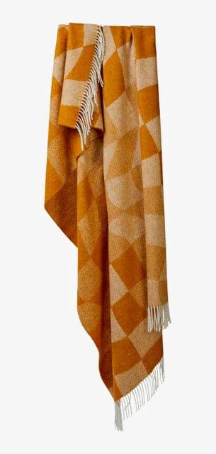 Plaid Bijou goud - 150x183 - Nieuw Wol - Tweedmill UK by MoodCompanyNL