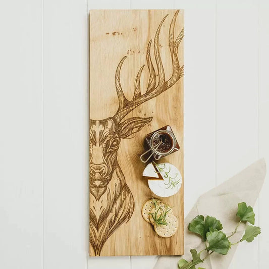 Serveerplank Edelhert Groot - 60x25 - Schots Eikenhout - Scottish Made by MoodCompanyNL