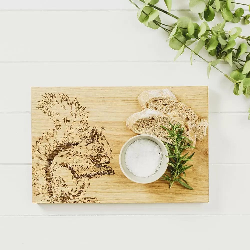 MoodCompanyNL - Serveerplank Eekhoorn - 30x20 - Schots Eikenhout - Scottish Made - 5060718718074