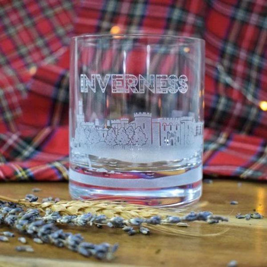 MoodCompanyNL - Whiskyglas Skyline Inverness - Gegraveerd - Glencairn Crystal Scotland - 6091020510512