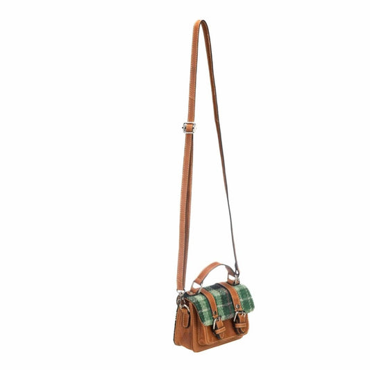 MoodCompanyNL - Baby Satchel Groen Tartan & Leer | Compact & Stijlvol | Das Impex - 5056703022424