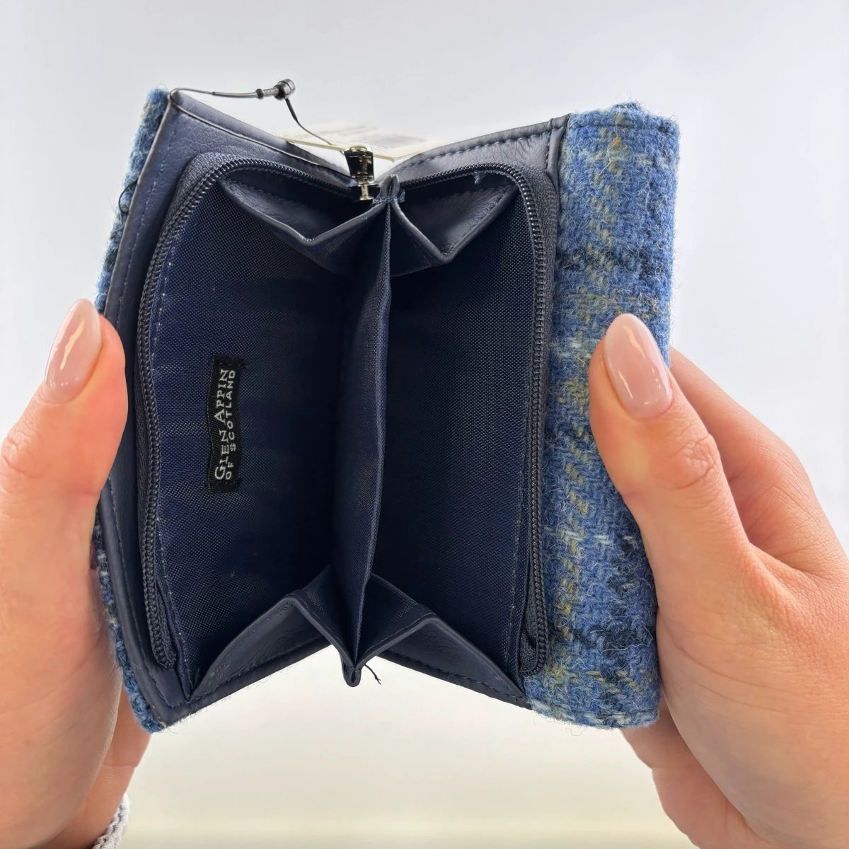 Dames Portemonnee Jura Gedempt Groen & Paars Tartan - Harris Tweed - Glen Appin of Scotland by MoodCompanyNL