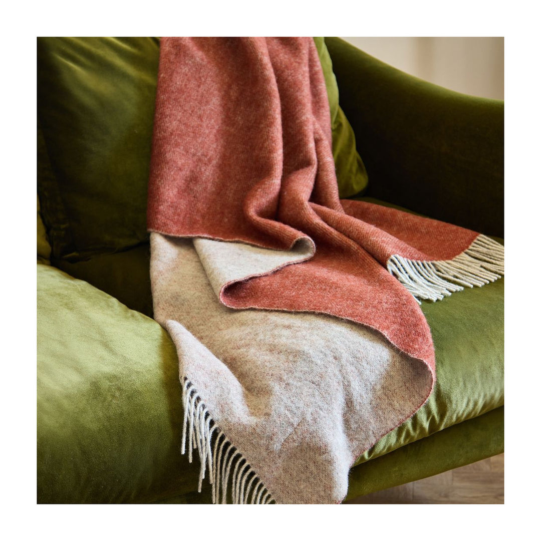 Plaid Dartmoor Ketchup - 150x183 - Nieuw Wol - Tweedmill UK