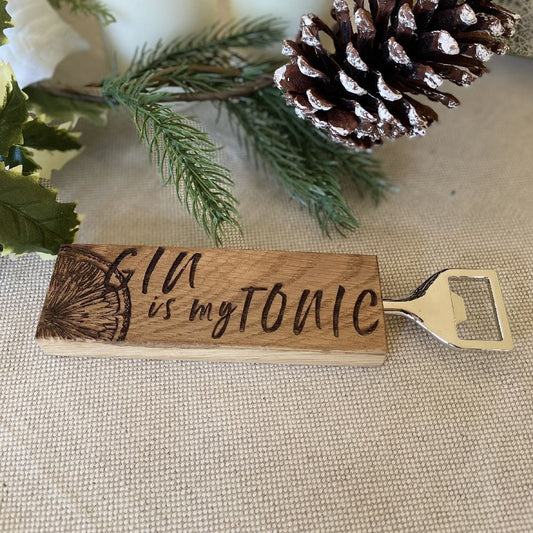 MoodCompanyNL - Flesopener Gin is my Tonic - Gegraveerd - Scottish Made - 5060426289910