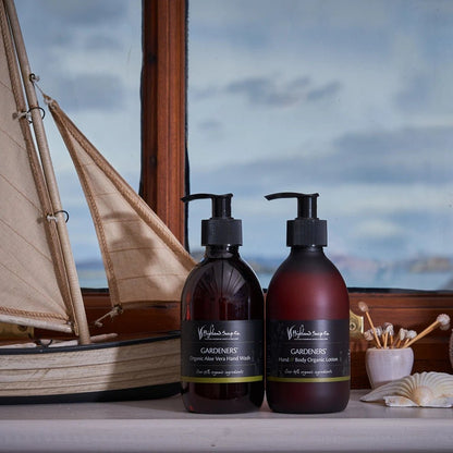 MoodCompanyNL - Gardeners' Range – Herstellend & Fris - Biologische Hand - & Bodylotion 300ml - 5060614510123