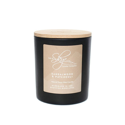 MoodCompanyNL - Geurkaars Sandelhout (Sandalwood and Patchouli) Large - 45 uur - Sojawas - Isle of Skye Candle - 5060346381305