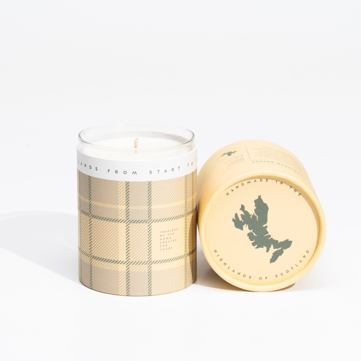 Mood Company - Geurkaars Scottish Hebridean Breeze Large - 45 uur - Sojawas - Isle of Skye Candle - 6151208558542