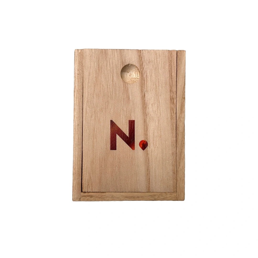 MoodCompanyNL - Handgemaakte eikenhouten whiskybeker (50ml) in houten doos - 6151217311381