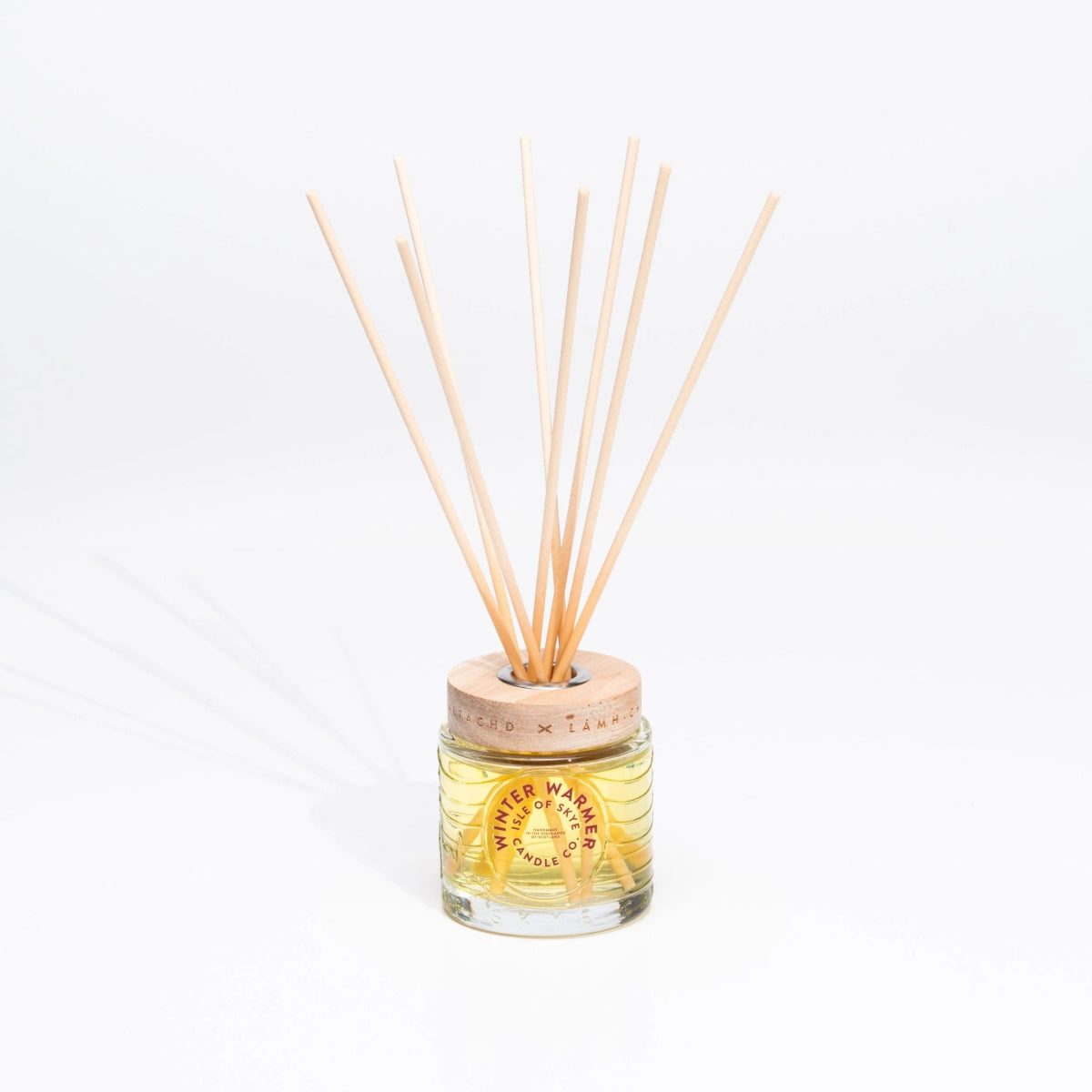 Mood Company - NIEUW! Reed Diffuser Winter Warmer - 10+ weken - Isle of Skye Candle - 5060346380995