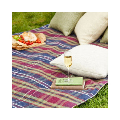 MoodCompanyNL - Picknickkleed Polo Tartan Morello - Wol - Waterdicht - 145x183cm - Tweedmill - 5060958301050