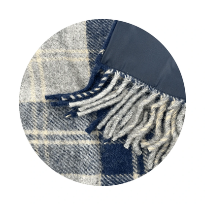Picknickkleed Polo Tartan Navy Bannockbane - Wol - Leren Draagset - Waterdicht - 145x183cm - Tweedmill by MoodCompanyNL