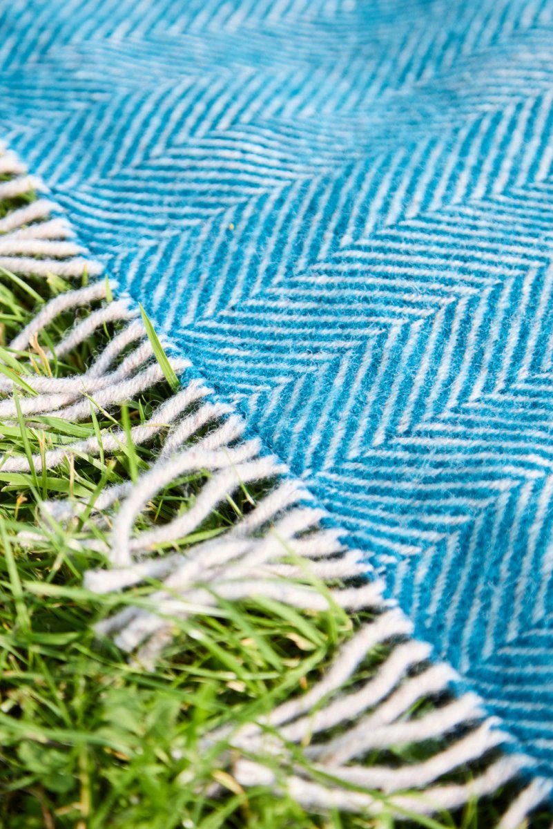 Picknickkleed Polo Teal and Hazel - Wol - Waterdicht - 150x183cm - Tweedmill by MoodCompanyNL