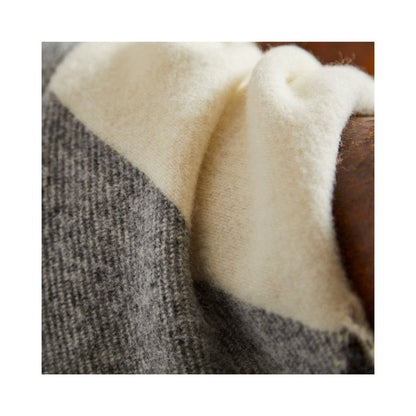 MoodCompanyNL - Plaid Moorland Donker Grijs Beige (Charcoal and Creame) - 150x183 - Nieuw Wol - Tweedmill UK - 5060958300886