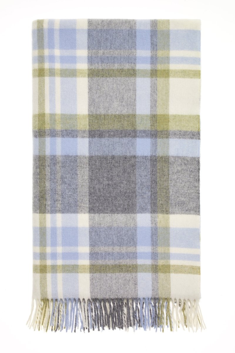 MoodCompanyNL - Plaid Portree Grijs Lichtblauw - Merino lamswol - 140x185 - Bronte by Moon Scotland - 6151206595525