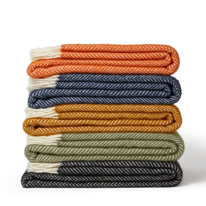 MoodCompanyNL - Plaid Visgraat Kaneel Oranje - Rood (Cinnamon) - 150x183 - Nieuw Wol - Tweedmill UK - 5060958301906