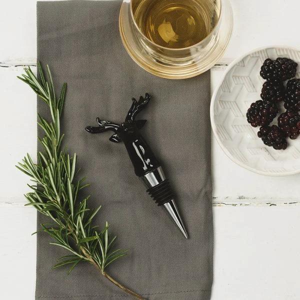 Stag Wine Bottle Stopper by MoodCompanyNL
