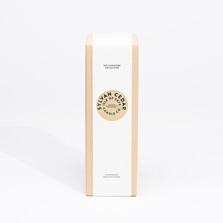 Mood Company - Sylvan Cedar Reed Diffuser - 10 week – non‑stop bosgeur in huis - Isle of Skye Candle Company - 5060346381008