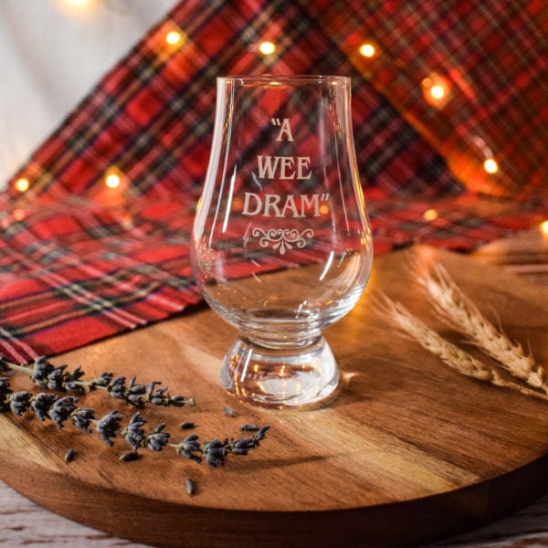 MoodCompanyNL - Whiskyglas Gegraveerd met A Wee Dram - Glencairn Crystal Scotland - 6091030149108