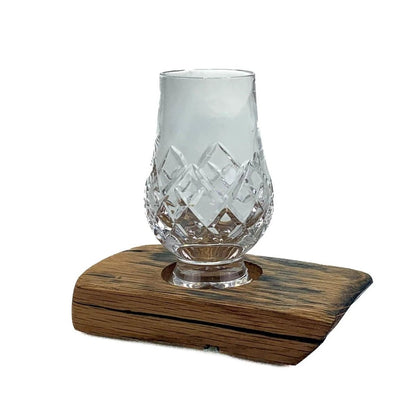 Whiskyglashouder van oude whiskyvaten met 1 Glencairn Cut Whiskyglas - Darach en Glencairn Crystal Scotland by MoodCompanyNL